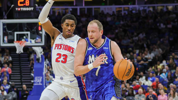 Joe Ingles Jaden Ivey Pistons